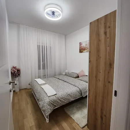 Apartament Ns Free Parking Novi Sad